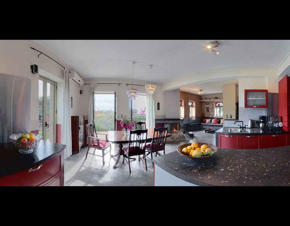 Meropi Villas 카르다밀리 객실 사진